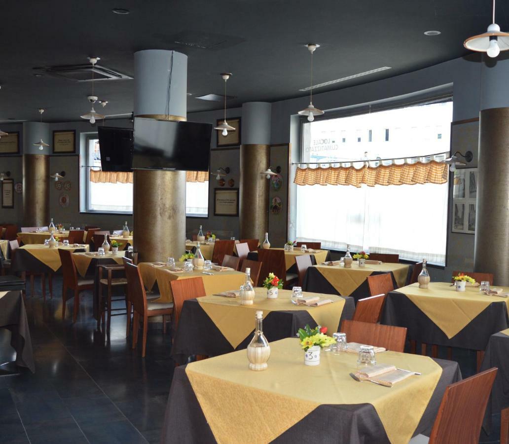 Vescovo Rosso Hotel Козенца Екстериор снимка