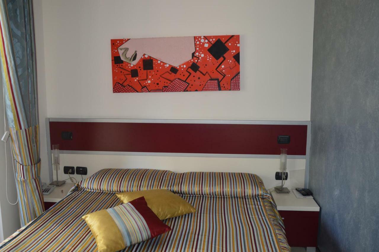 Vescovo Rosso Hotel Козенца Екстериор снимка